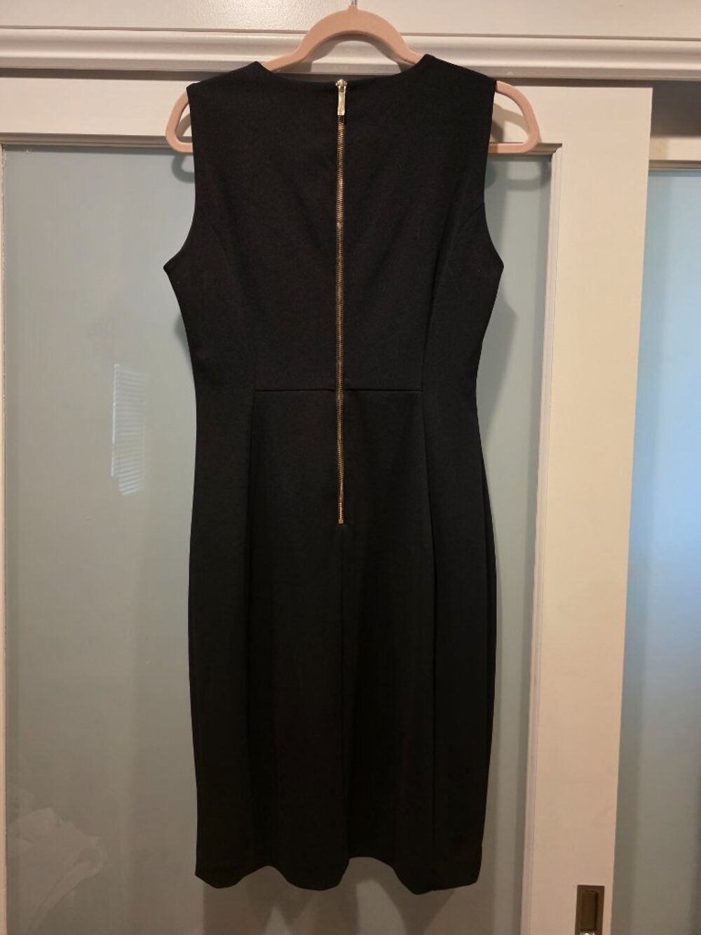 Calvin Klein sheath dress - Picture 2 of 4